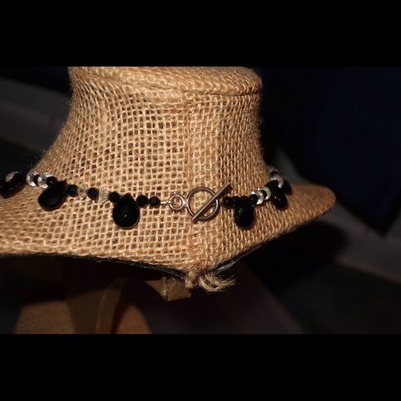 HSINLA 16" Custom Necklace - Picture 2 of 8